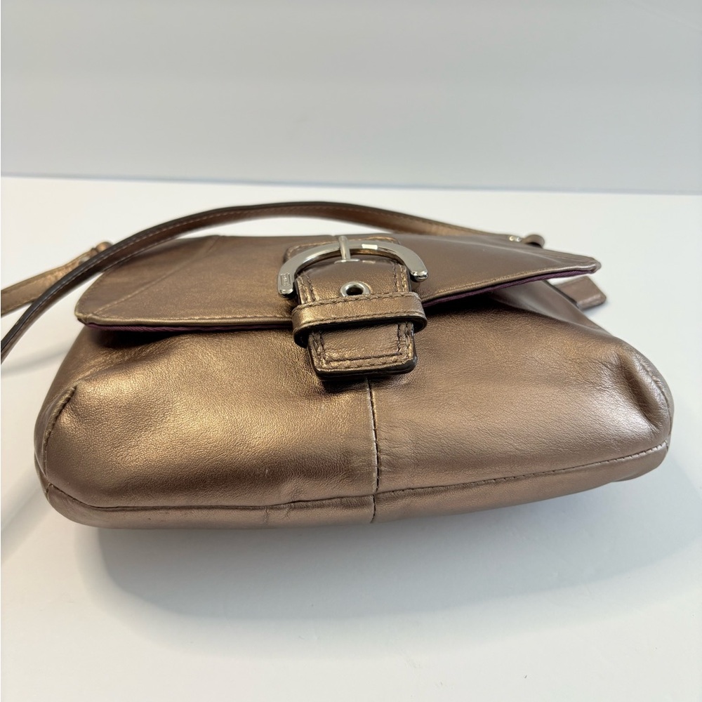 Coach SoHo Crossbody Bag Purse Gold Metallic Flap 45664 EUC - Picture 5 of 17